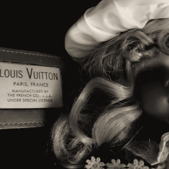 Authentic Vintage Louis Vuitton monogram Pullman Canvas Suitcase - Picture 5 of 16